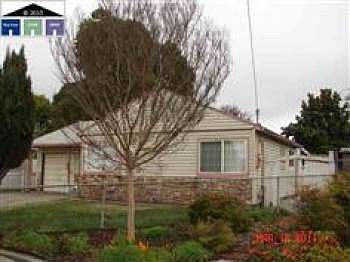 1st image of 2331 Greenwood Dr