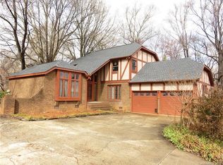 2407 Hillside Dr, Dallas, NC 28034