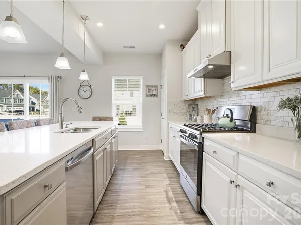 1880 Tacoma Way, Denver, NC 28037