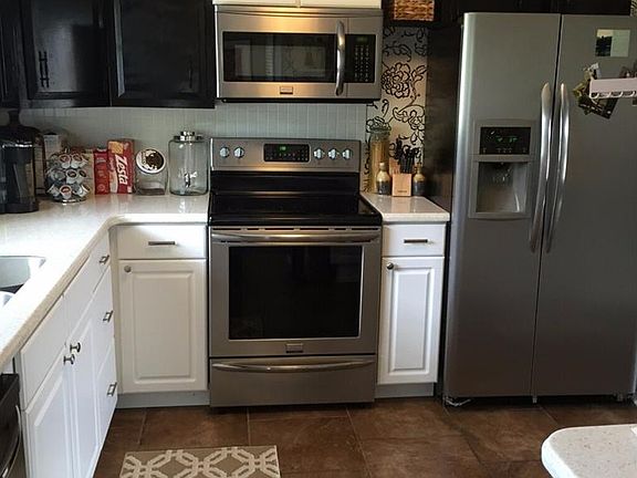 3rd image of 1922 Bona Vista Dr