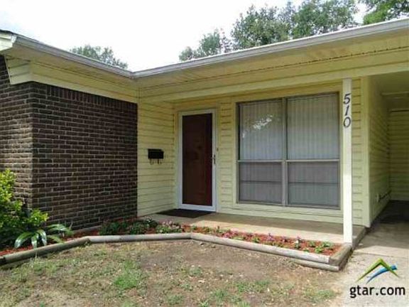 2nd image of 510 Maxwell Dr