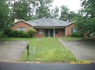 1140 Summer Brook Rd, Atlanta, GA 30349