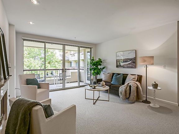 3rd image of 600 Deer Valley Road #2P