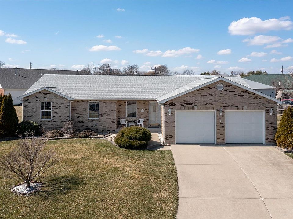 1st image of 130 Regency Pl