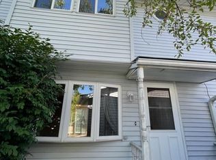 226 Karen Cir, Bolingbrook, IL