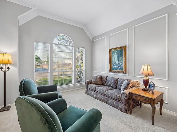 5th image of 4540 Meadow Ridge Dr