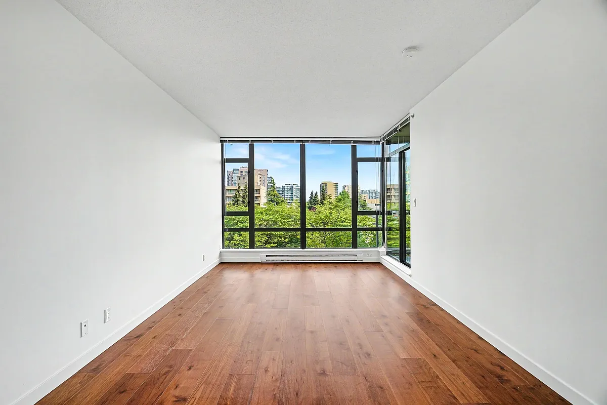 Building Photo - 6888 Alderbridge Way #702