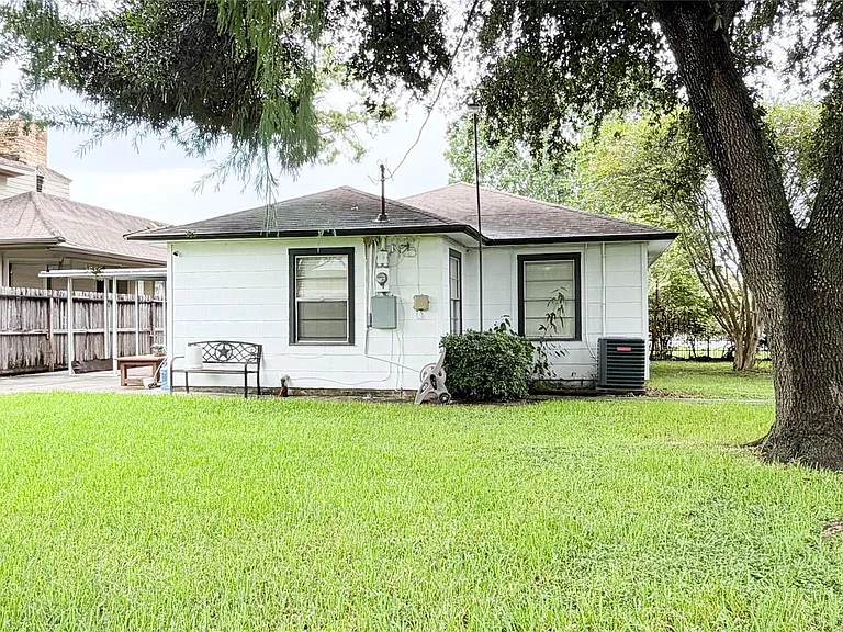 7007 Housman St — Photo 17