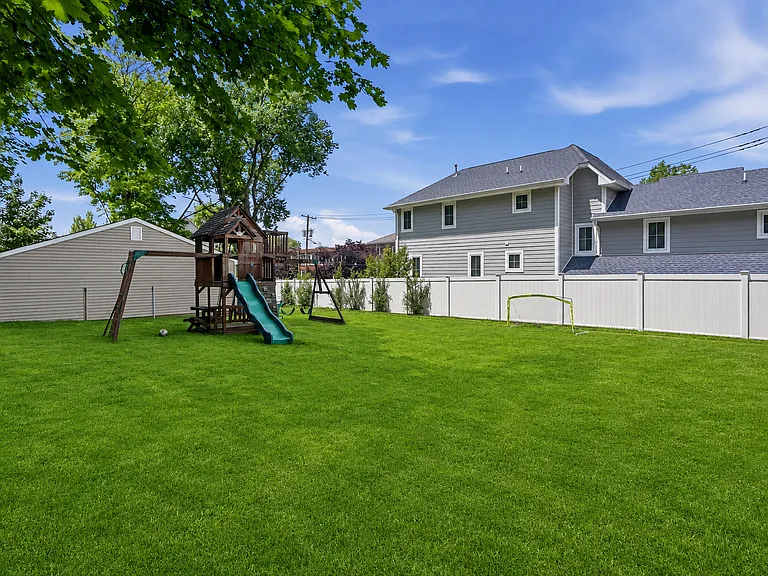 26 Hillside Ave #A — Photo 32