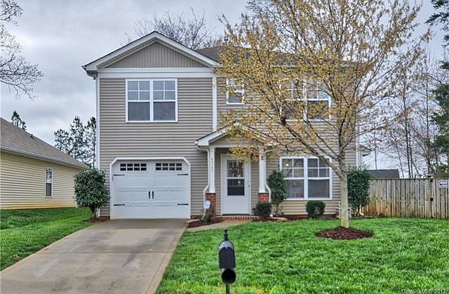 1st image of 4922 Stone Park Dr