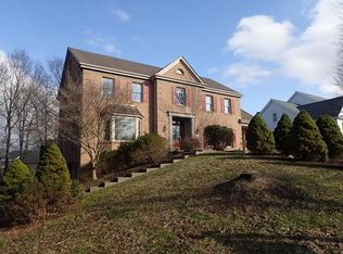 205 Carriage Ct, Pittsburgh, PA 15238