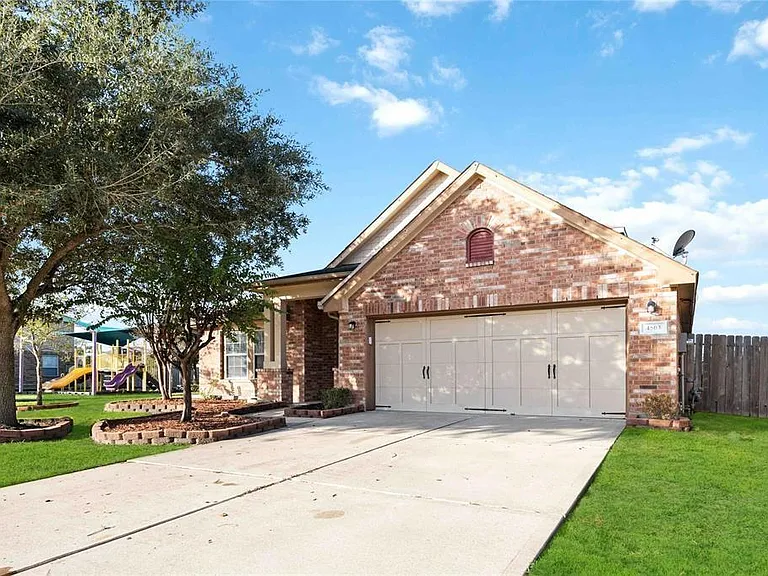 4503 Green Forest Pass — Photo 2