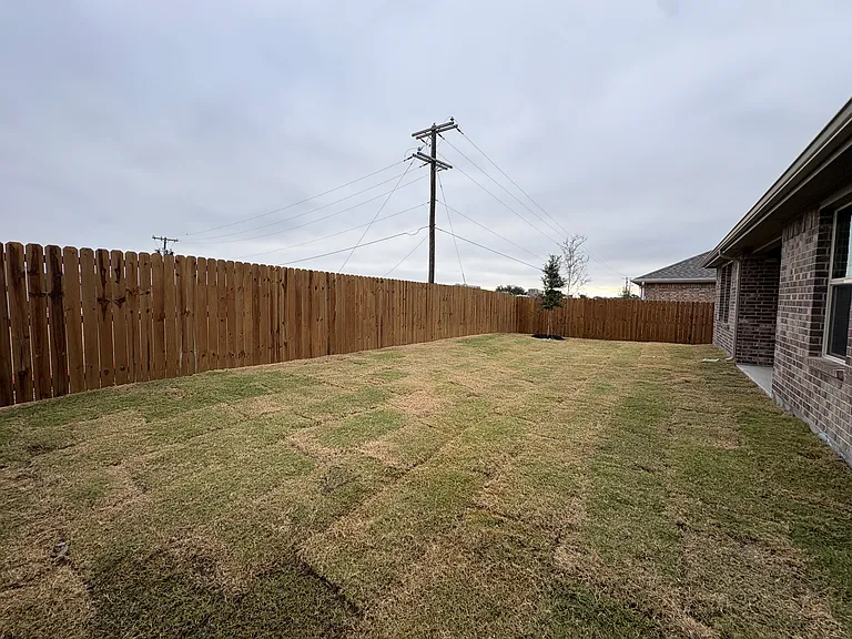 548 Mash Ln — Photo 16