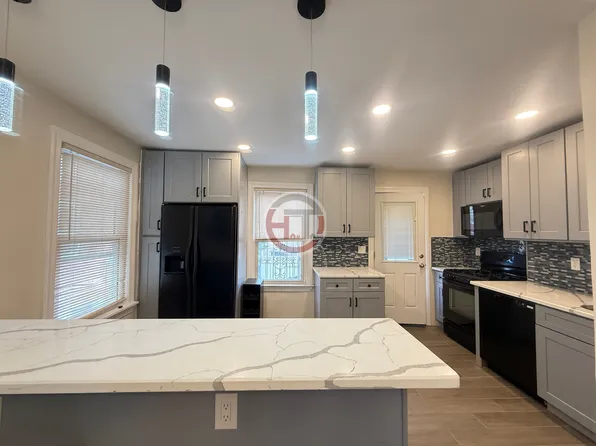 1414 Hobart Ave #1, Bronx, NY 10461
