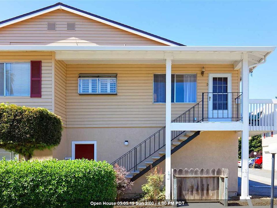 1st image of 2563 El Portal Dr APT D