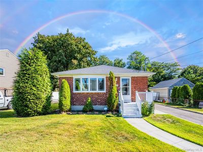 1253 Raymond, Bellmore, NY, 11710