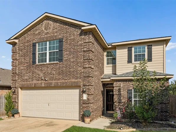 4709 Cedar Springs Dr, Fort Worth, TX 76179