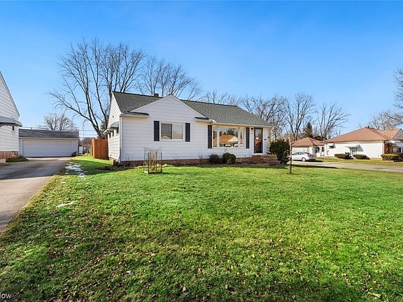 4th image of 7492 Ann Arbor Dr