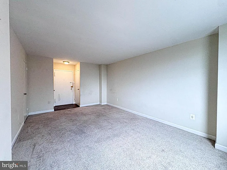 1111 Arlington Blvd #902 — Photo 9