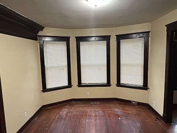 4th image of 726 Elm St #A1