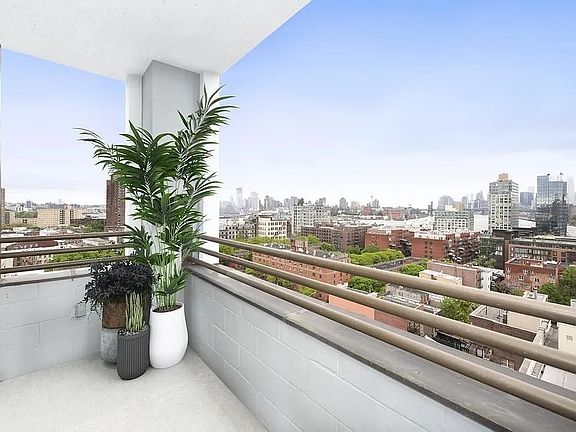 4th image of 424 Bedford Ave APT 17B