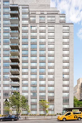 Rented by Solow Realty | media 1