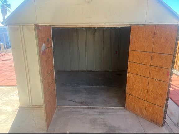4th image of 658 Stahlman Dr
