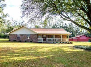 97 Jessica Ln, Quincy, FL 32351