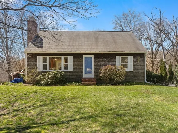 23 S Pond St, Newbury, MA 01951