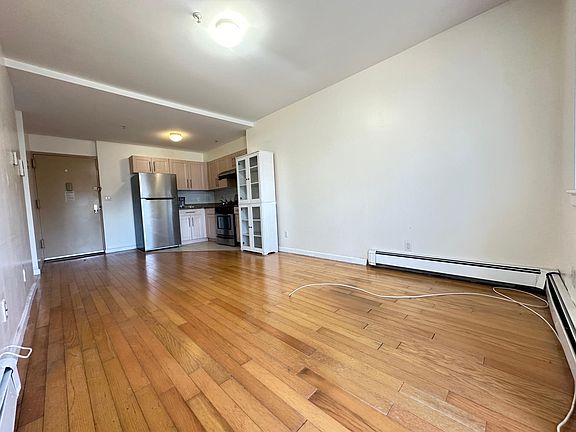 2nd image of 140-24 31st Dr #1A