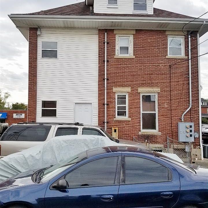 2nd image of 640 6th Ave