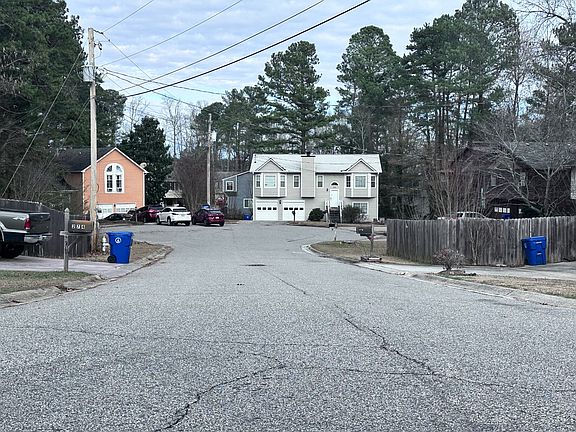 5th image of 294 Lamden Ct