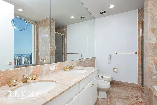 Sold by Trump International Realty | media 10