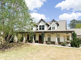 325 Brook Hollow Ln, Loganville, GA 30052