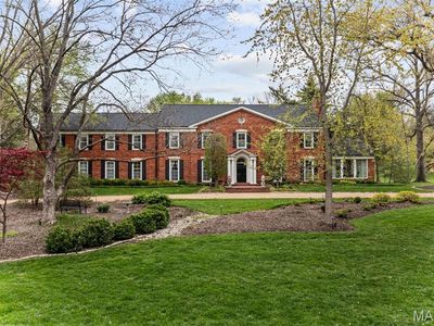 21 Log Cabin Dr, Saint Louis, MO, 63124