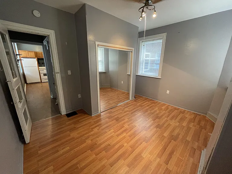 912 Ivy St #1 — Photo 10