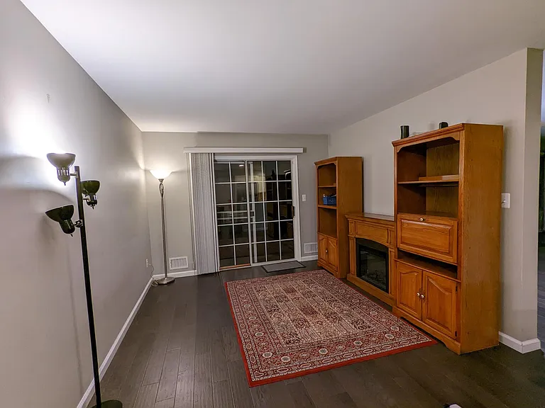 671 Snowdrop Ct — Photo 5