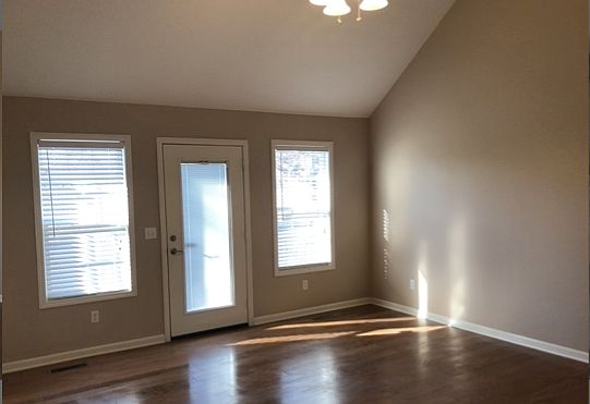 Living Room w/ door to deck