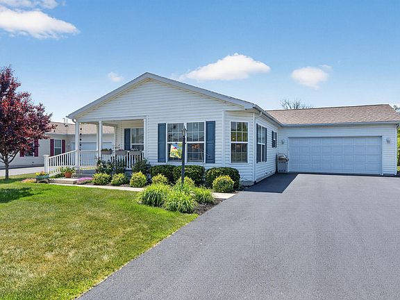 2nd image of 22 Waxwing Cir
