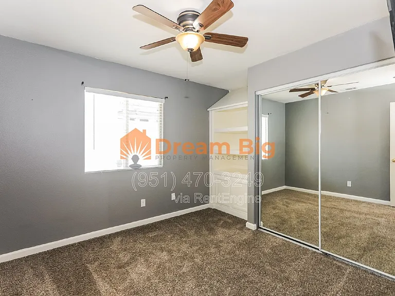 1493 Evergreen Ave — Photo 23