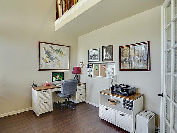 4th image of 21351 Kings Mill Ln