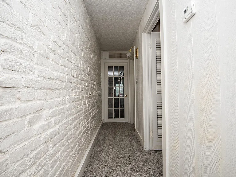 118 Main St — Photo 39