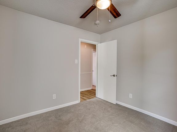 5th image of 5625 Village Arbour Dr