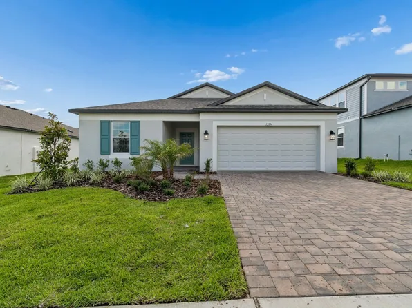 12194 Stirrup Dr, Dade City, FL 33525
