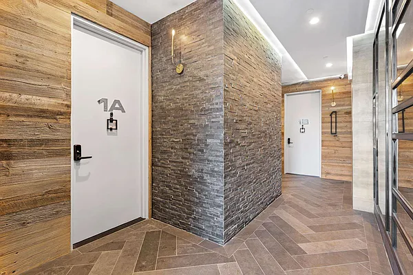 Sold by Douglas Elliman | media 24