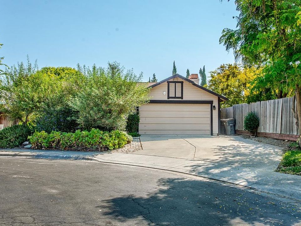 1st image of 617 Crystal Ct