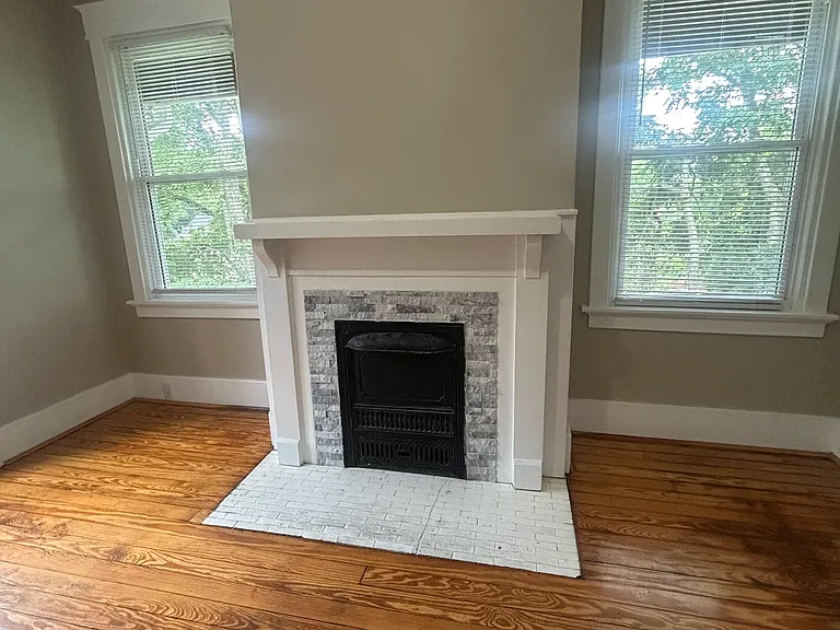 5307 Kenwood Rd #2 — Photo 3