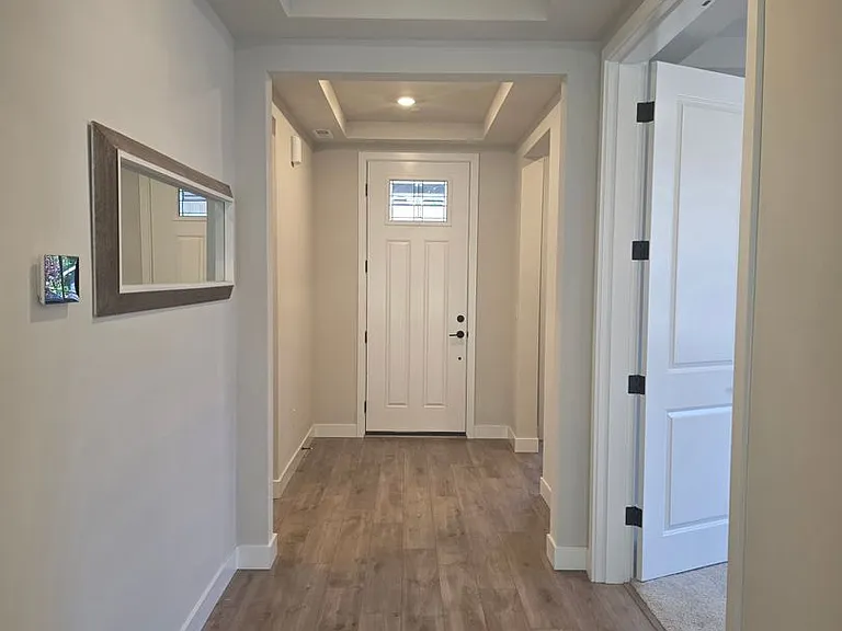 23386 Arbors Terrace Rd NE — Photo 3