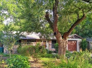 2704 Nottingham Ln, Austin, TX 78704