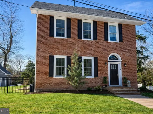 238 Lincoln Ave, Mount Holly, NJ 08060